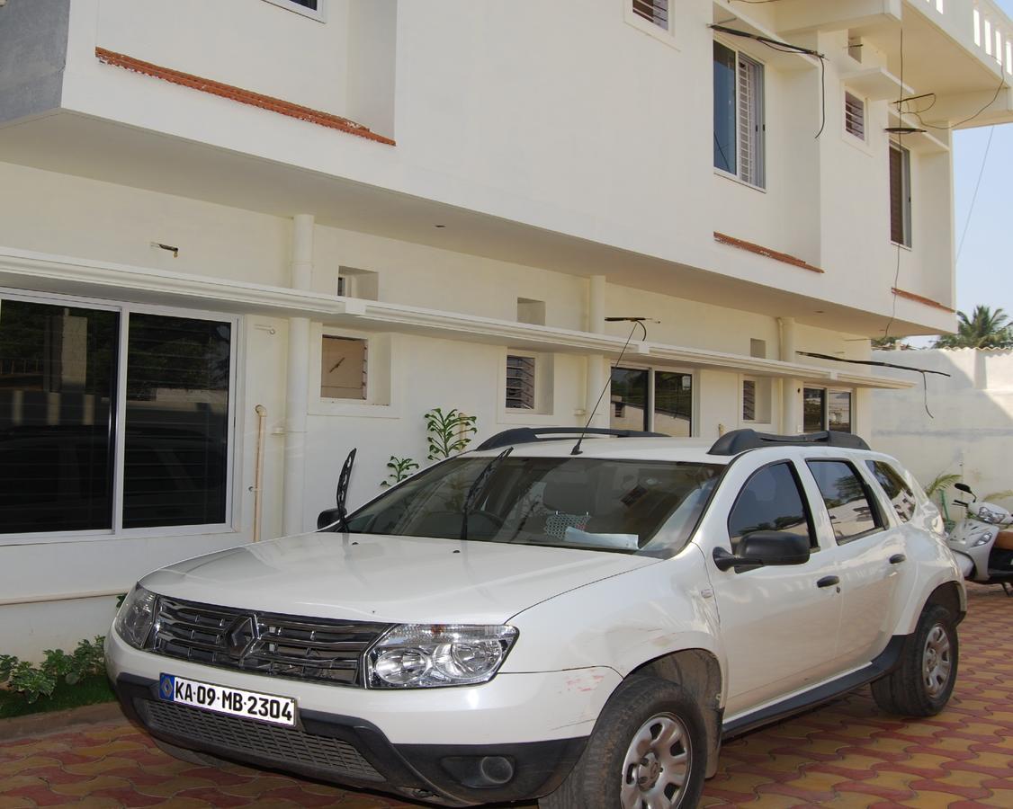 Pratham Residency Hotel ไมซอร์ ภายนอก รูปภาพ